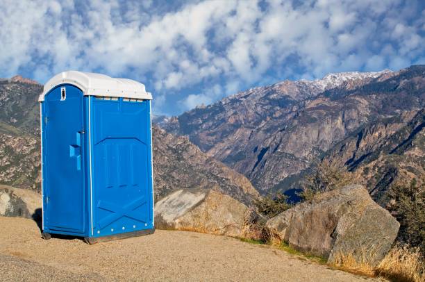 Portable Toilet Options We Offer in Tres Arroyos, NM